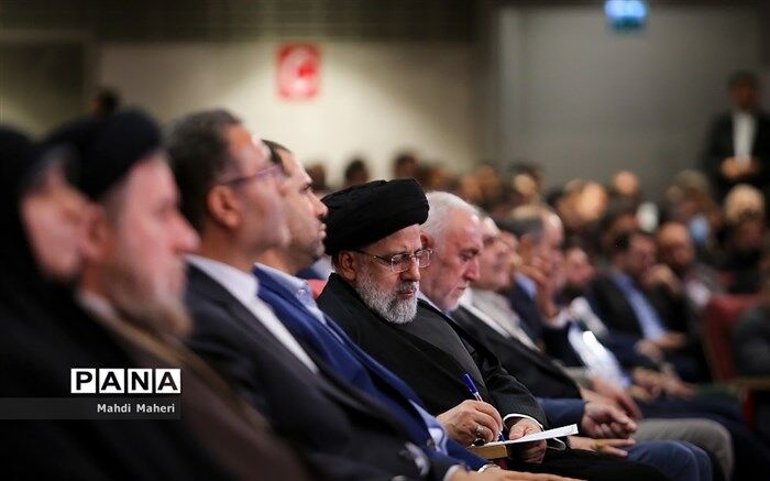 رئیس‌جمهور پیگیر وضعیت آموزشی و نمرات دانش‌آموزان