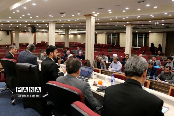 نشست تخصصی معاونان پرورشی و فرهنگی آموزش و پرورش سراسر کشور در قم