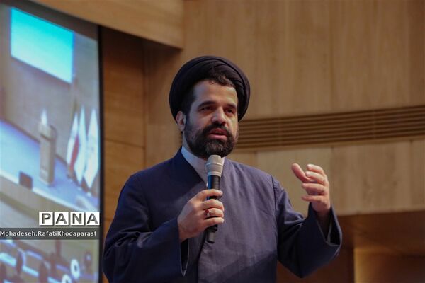 همایش آموزشی «اقناع» ویژه کنشگران فرهنگی مشهد