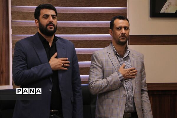برپایی ستاد دهه فجر در اداره آموزش و پرورش ناحیه یک شهرری