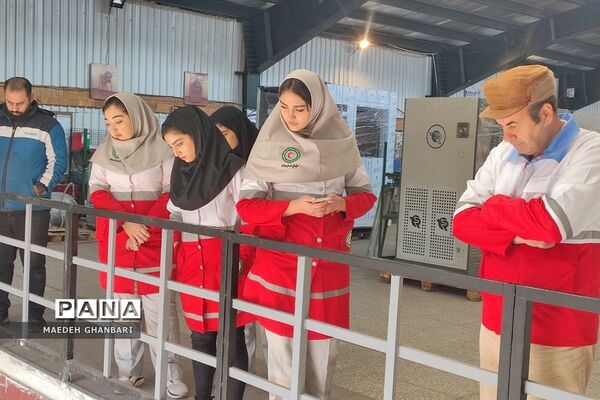 مانور آموزشی مهارت‌های پیشگیری در مقابل مخاطرات طبیعی و زلزله در کار خانه سیاسنگ شهرستان پردیس
