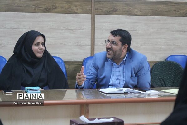نشست هم اندیشی فعالیت های پرورشی و فرهنگی آموزش و پرورش استان بوشهر