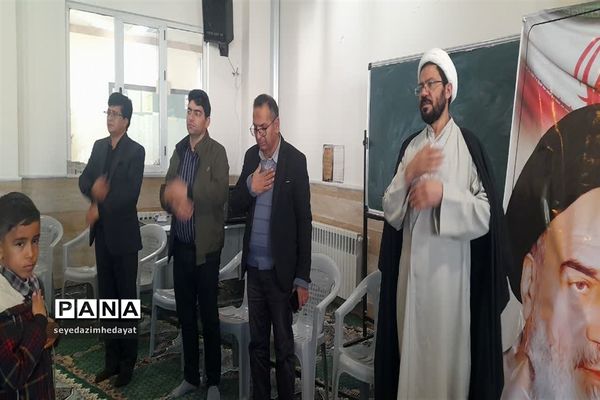 یادواره شهدا در دبستان شهید بصیری ابرکوه