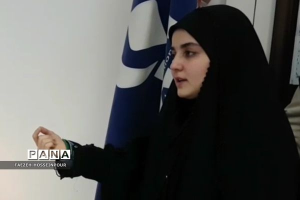 رونمایی از تصویر نمایه کاربری هماهنگ دانش‌آموز‌ خبرنگاران پانا شهرستان‌های تهران مزین به تصویر شهیده آیدا قاسمی‌