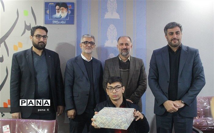 نقش خبرنگاران در انتشار و بیان واقعیات مهم و حیاتی است
