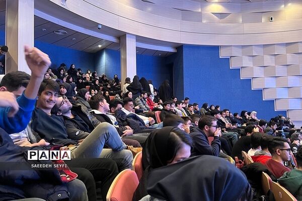 دومین نمایشگاه دستاوردهای پژوهشی دانش‌آموزی در پارک فناوری پردیس