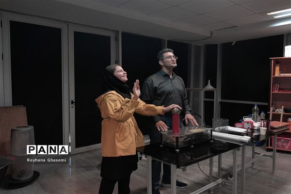 اردوی راهیان پیشرفت دانش‌آموزان دبیرستان فرزانگان استعداد درخشان ملارد به پارک علم و فناوری پردیس