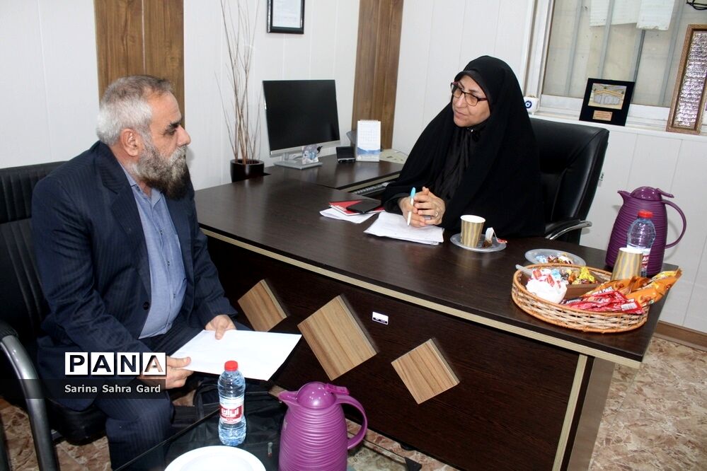 میز خدمت امور شاهد و ایثارگران در بوشهر