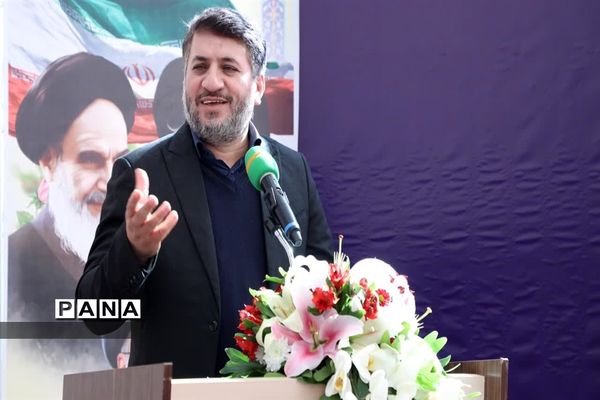 آغاز عملیات ساخت مدرسه مهارتی اتاق بازرگانی یزد