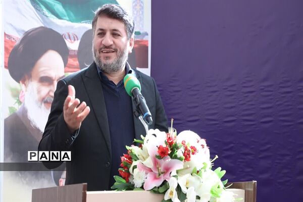 آغاز عملیات ساخت مدرسه مهارتی اتاق بازرگانی یزد