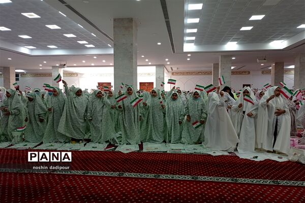 جشن تکلیف با حضور 7 هزار دانش‌آموز در بندرعباس