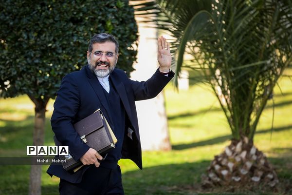 حاشیه جلسه هیات دولت - ۲۷ دی