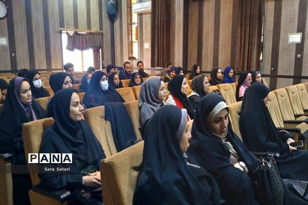 طرح شهید همت با موضوع ارتقا صلاحیت حرفه ای در شهرستان قرچک