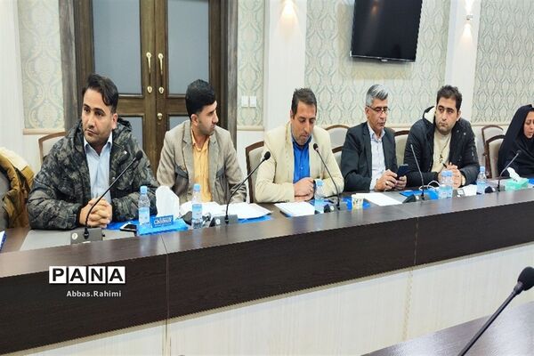 جلسه هم‌اندیشی کارشناسان و کارشناس مسئولان اردویی شهرستان‌های استان تهران