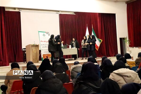 اردوی هفت سنگ  دانش‌آموزان  دختر استان آذربایجان شرقی