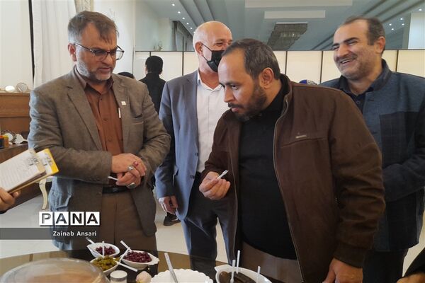 برگزاری جشنواره غذای سالم و صنایع‌دستی در تالار آوین شهرستان ملارد