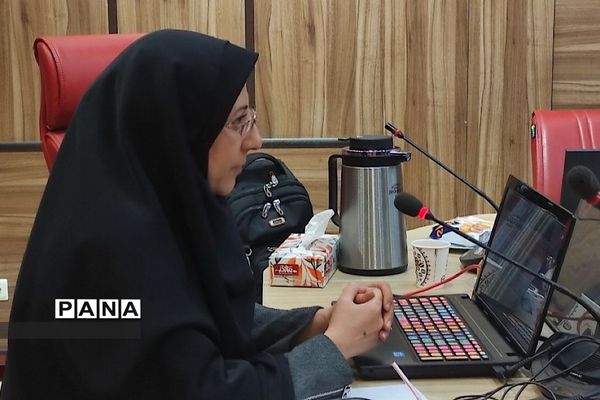 برگزاری کارگاه آموزشی تحکیم خانواده ویژه کارکنان دستگاه‌های دولتی در اداره‌کل شهرستان‌های استان تهران