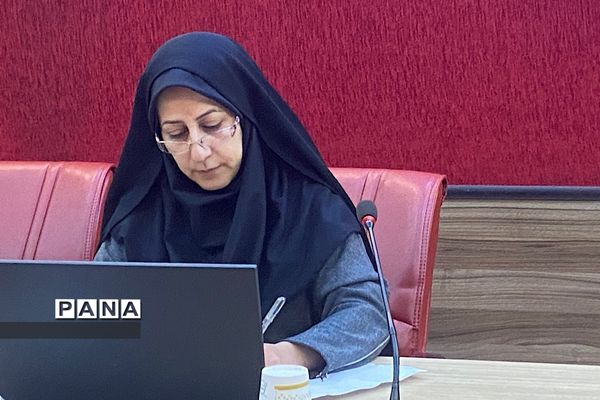 برگزاری کارگاه آموزشی تحکیم خانواده ویژه کارکنان دستگاه‌های دولتی در اداره‌کل شهرستان‌های استان تهران