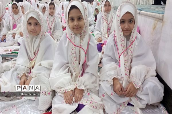 جشن تکلیف دانش‌آموزان شوشتر