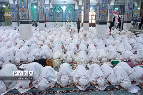 جشن تکلیف دانش‌آموزان شوشتر