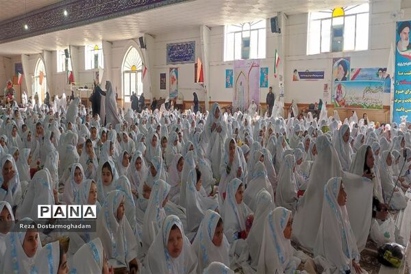 آیین جشن فرشته‌ها در مصلی امام خامنه‌ای(مدظله العالی) شهرستان شیروان
