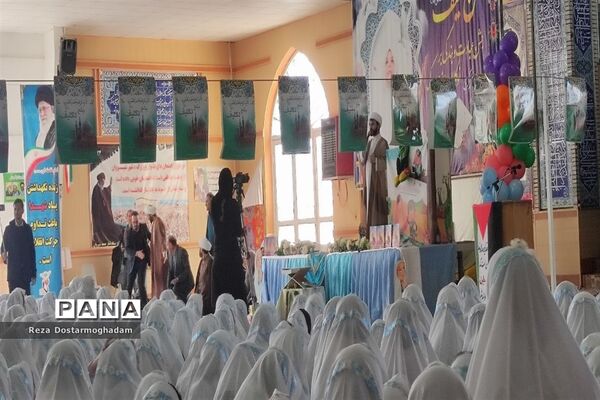 آیین جشن فرشته‌ها در مصلی امام خامنه‌ای(مدظله العالی) شهرستان شیروان