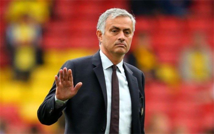 آقای خاص به نیمکت بارسلونا نزدیک شد