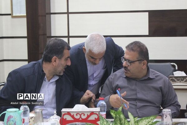 جلسه ستاد امتحانات و حفاظت آزمون در بوشهر