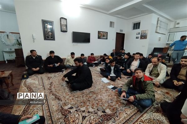برگزاری هم اندیشی آشنایی با مسائل فضای مجازی در خلیل آباد