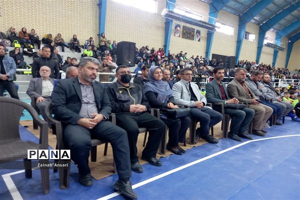 مسابقات مینی فوتبال در رده‌های سنی نوجوانان در شهرستان ملارد