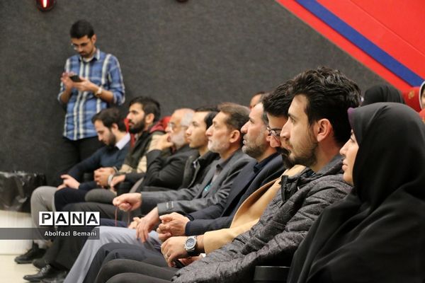 اختتامیه نخستین دوره «کد کمپ» در قم-1