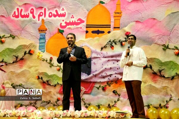 جشن تکلیف 1200 دانش‌آموز مدارس دخترانه غیردولتی در حرم حضرت معصومه(س)