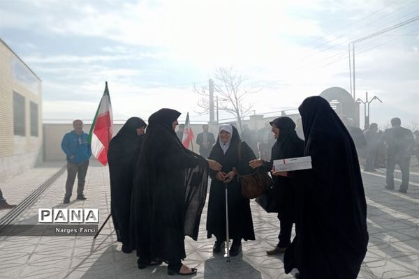 افتتاح طرح توسعه 3 کلاسه دبستان برکت محمود‌آباد قم