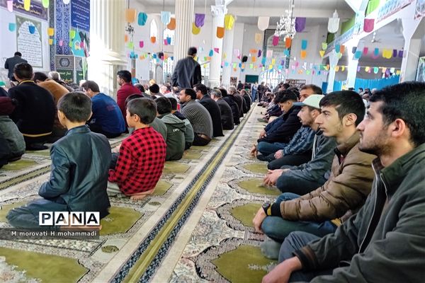 حضور مدیرکل آموزش پرورش در نمازجمعه شهر آشخانه