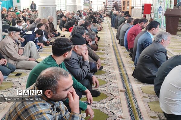 حضور مدیرکل آموزش پرورش در نمازجمعه شهر آشخانه