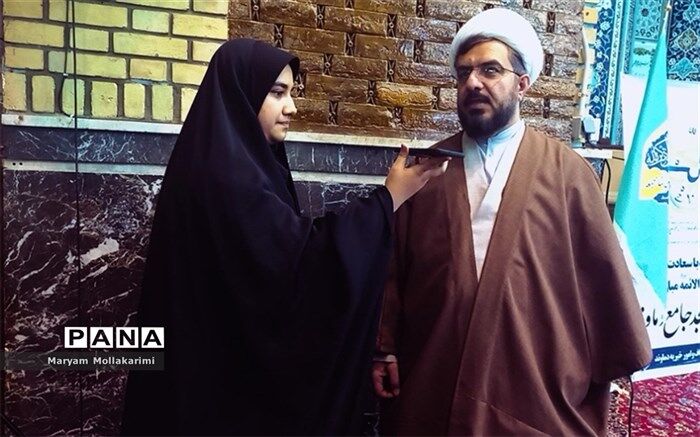 حضور دانش‌آموزان در عرصه‌های اجتماعی باعث رعب دشمن می‌شود/ فیلم