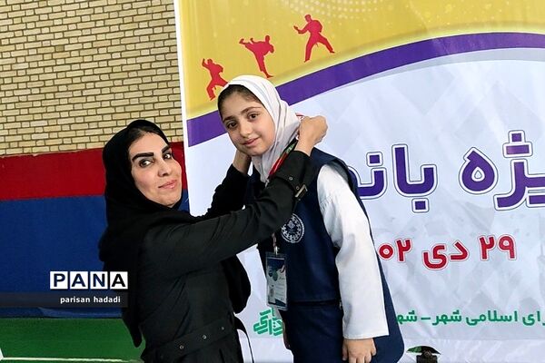 آغاز جام باشگاه‌های شهرداری شهرستان شهریار ویژه‌ی دختران در شهرک‌ وائین