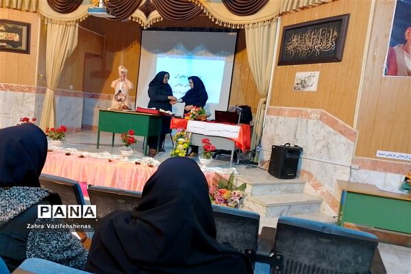 کارگاه ضمن خدمت، مقابله با بحران و مدیریت مراقبان سلامت و رابطان بهداشت شهرستان شیروان
