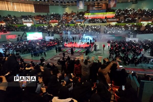 همایش بزرگ جشن تکلیف سیاسی دانش‌آموزان رأی اولی شهر تهران