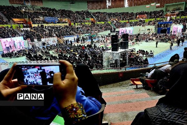 همایش جشن تکلیف سیاسی