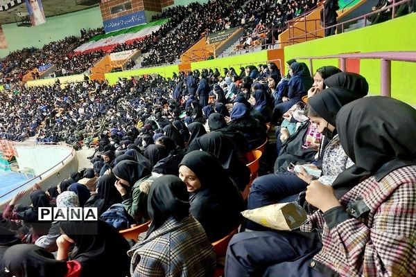 همایش جشن تکلیف سیاسی