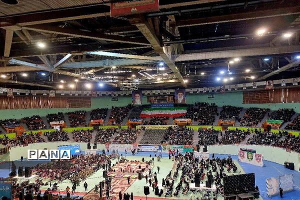 همایش جشن تکلیف سیاسی