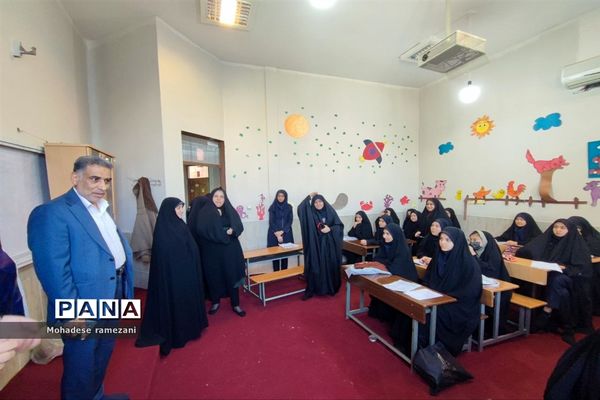 برگزاری مسابقات پژوهشی قرآن متوسطه اول سطح ناحیه