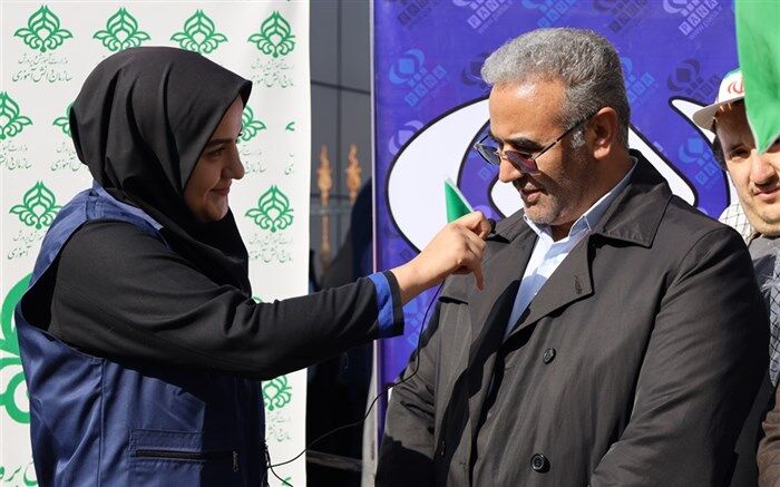 ‌پشتوانه مردمی، نقطه قوت انقلاب و نظام جمهوری اسلامی ایران است/ فیلم