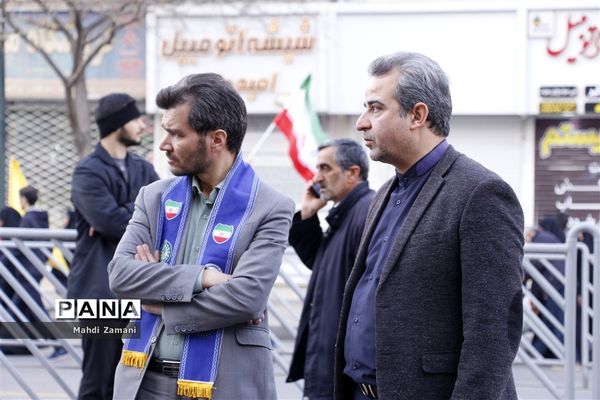 راهپیمایی ۲۲ بهمن در مشهد مقدس
