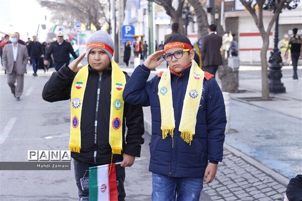 راهپیمایی ۲۲ بهمن در مشهد مقدس
