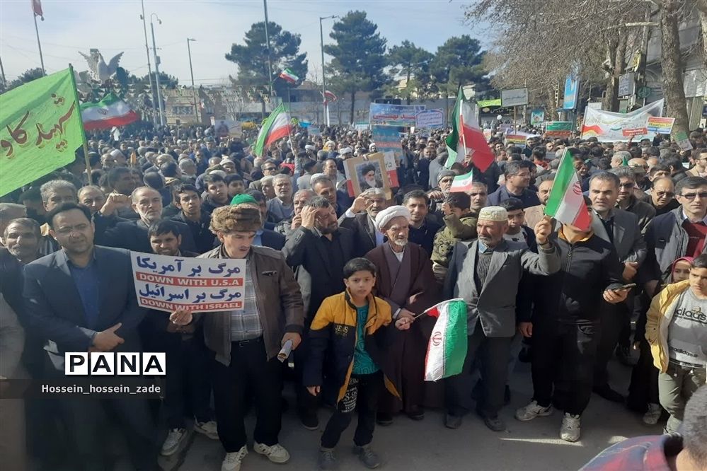 حضور گسترده مردم اسفراین در جشن ۴۵ سالگی انقلاب