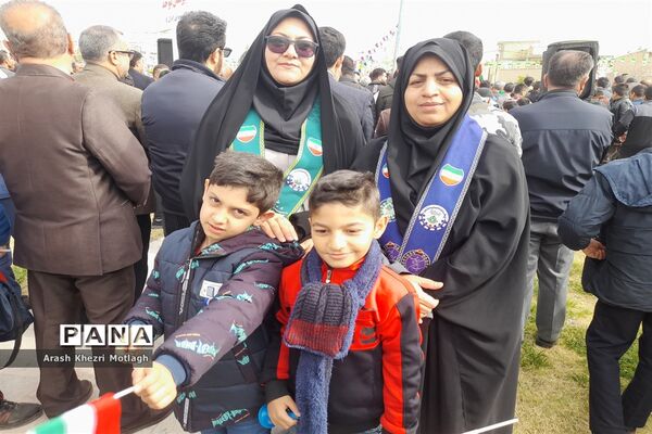 مراسم راهپیمایی یوم الله ۲۲ بهمن در کازرون