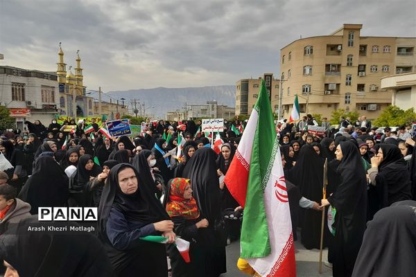 مراسم راهپیمایی یوم الله ۲۲ بهمن در کازرون