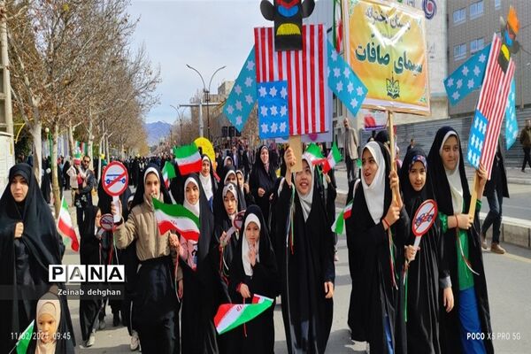 راهپیمایی یوم الله ۲۲ بهمن در شهرستان کاشمر